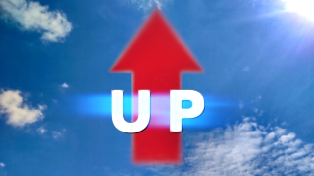 空を背景に"UP"の文字が書いてある画像